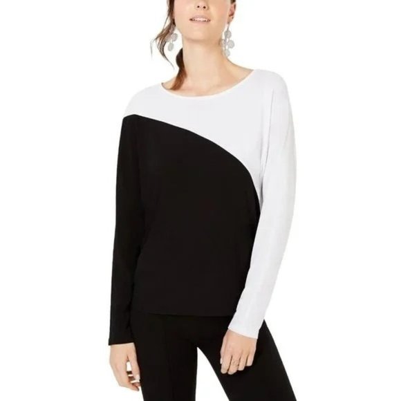 INC Black White Top Color Block Long Sleeve Top - NWT - Size Medium - Picture 1 of 1